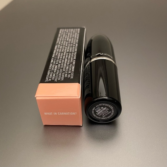 MAC What in Carnation? Lipstick ~ Lustreglass - Picture 2 of 3